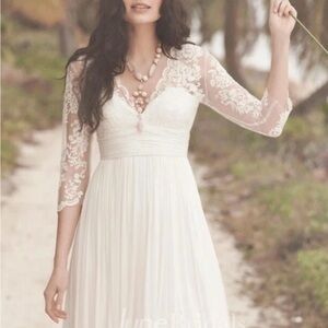 White Lace 3/4 Length Sleeve Wedding Dress NWT